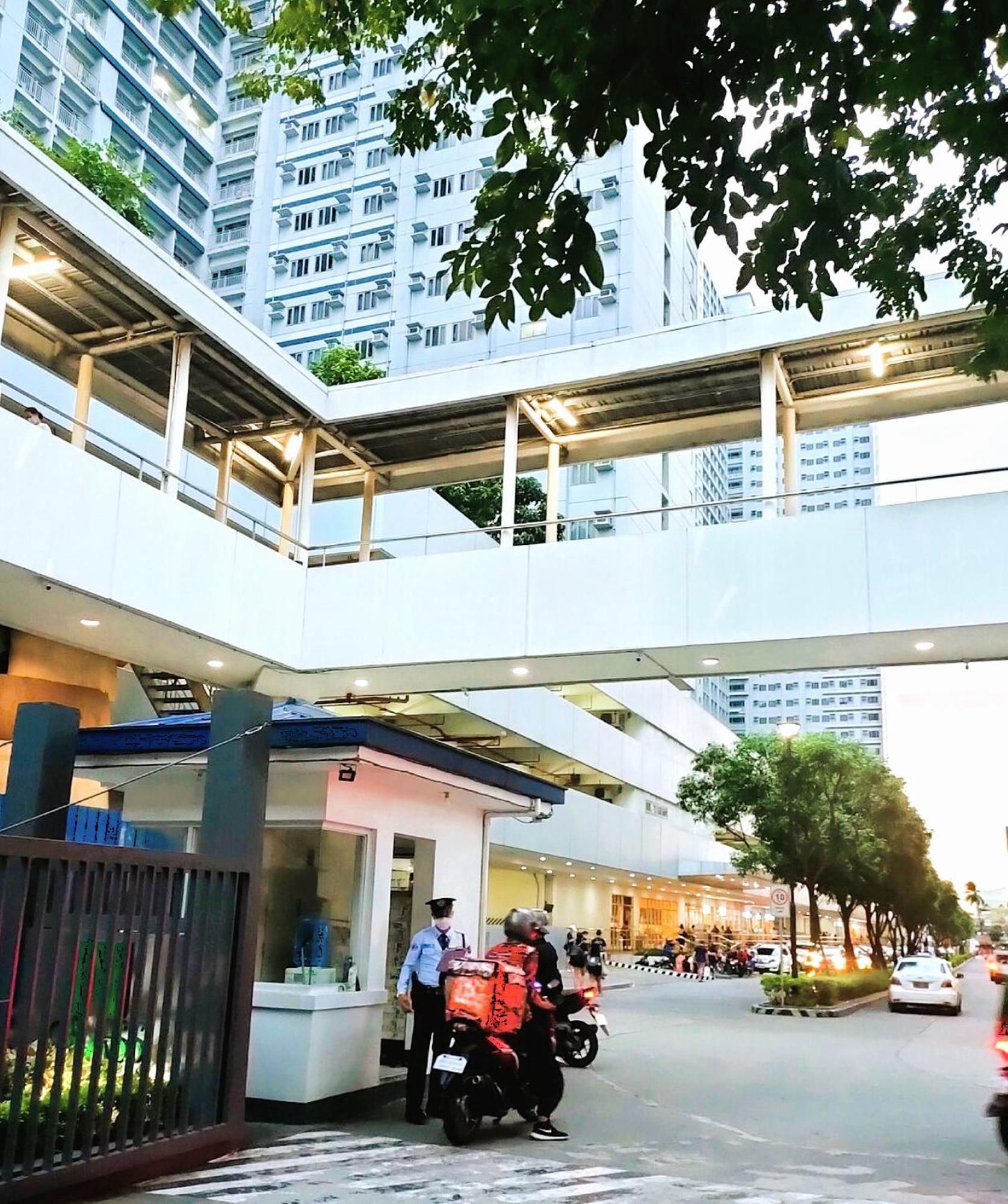 Grass Residences Tower 5 Sm North Qc مانيلا المظهر الخارجي الصورة